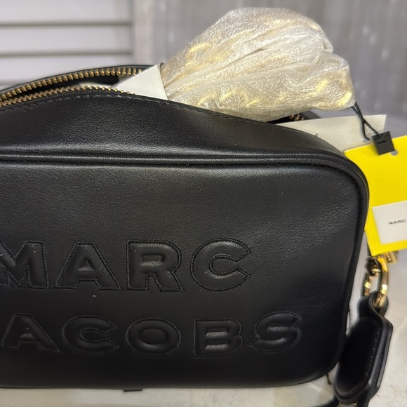 $395 MARC JACOBS Black Flash Leather Crossbody Bag w extra Gold Chain Strap - Picture 12 of 15